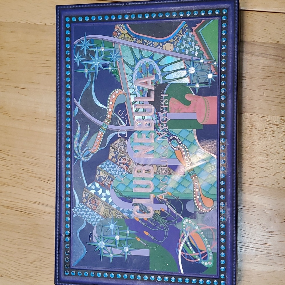 Kalidos Club Nebula Palette x Angelica Nyqvist